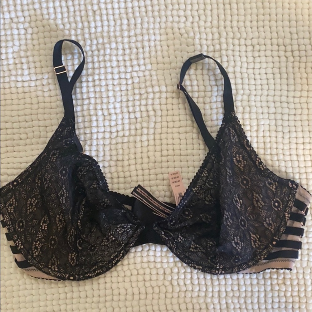 Sexy Victoria Secret Bra!